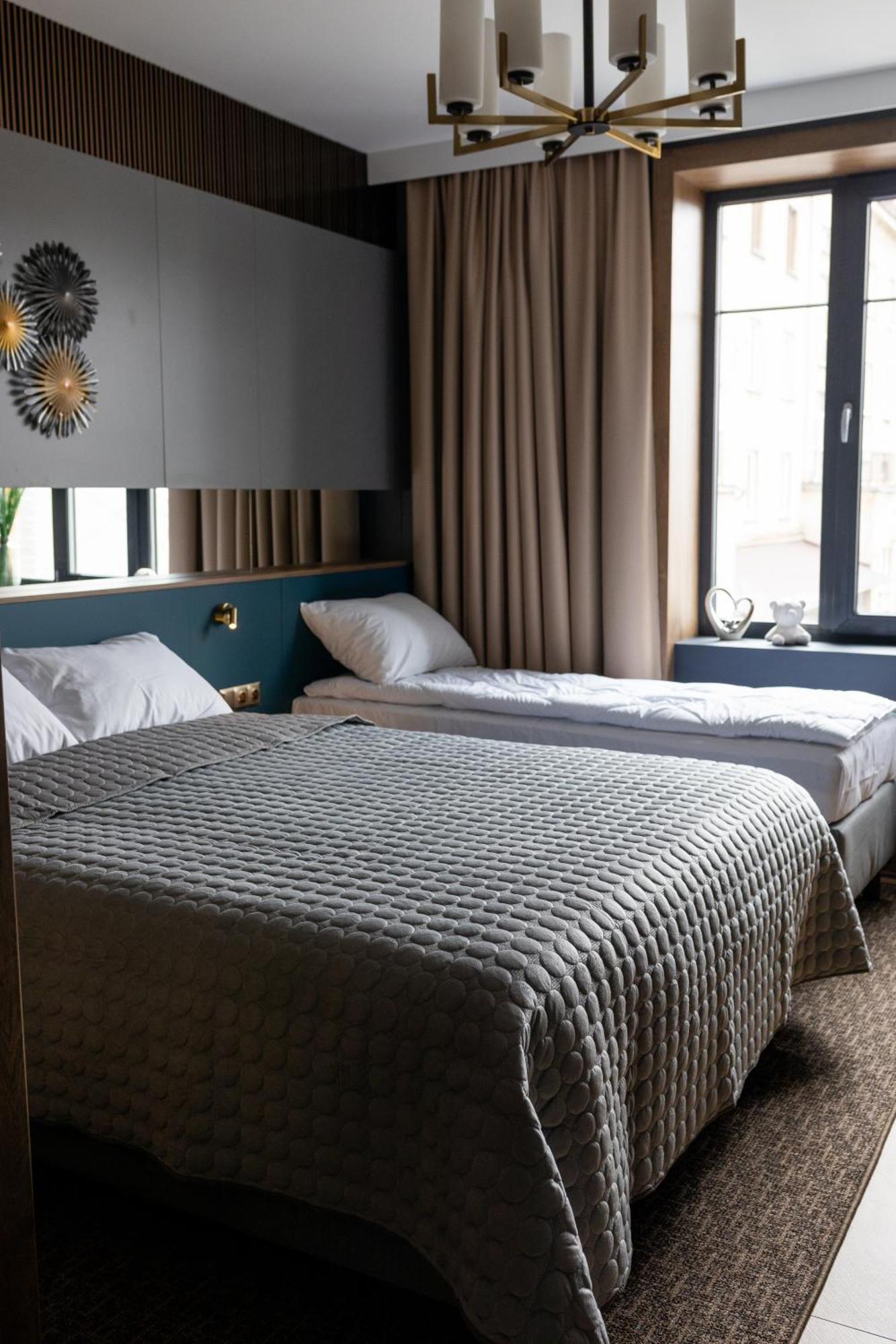 Four Sisters Luxury Rooms In Siauliai Extérieur photo