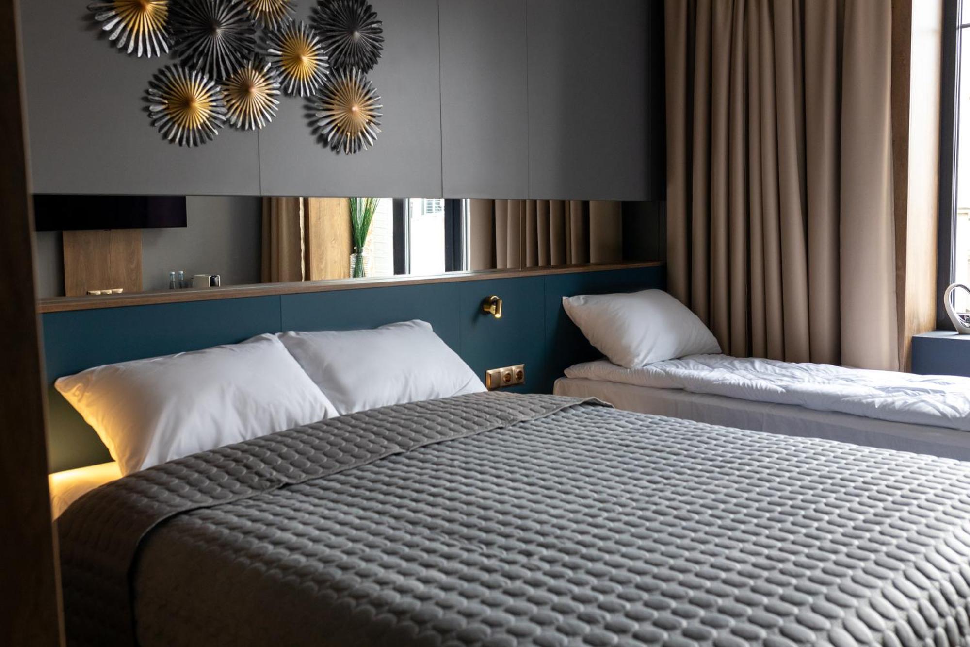 Four Sisters Luxury Rooms In Siauliai Extérieur photo