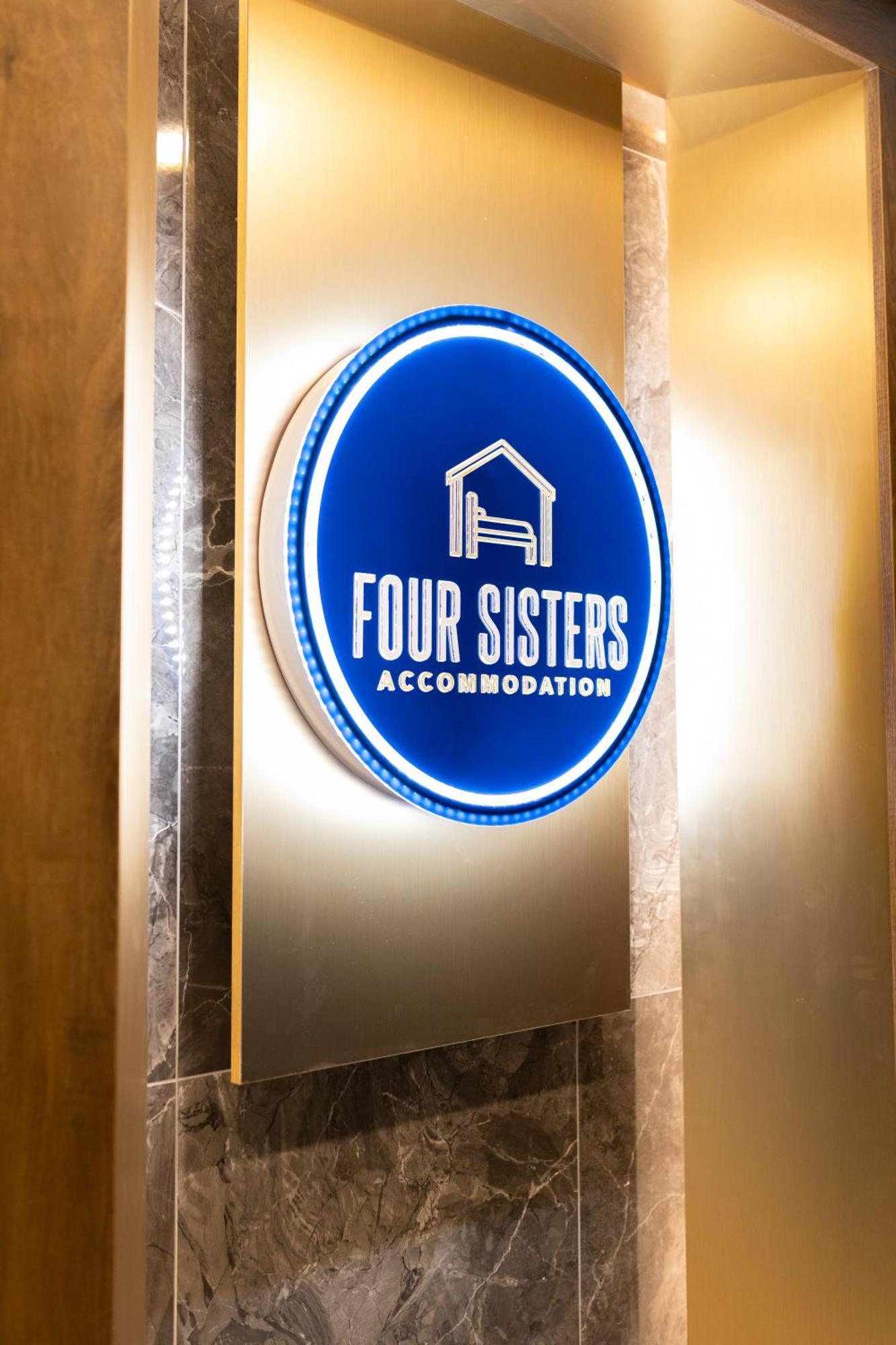Four Sisters Luxury Rooms In Siauliai Extérieur photo