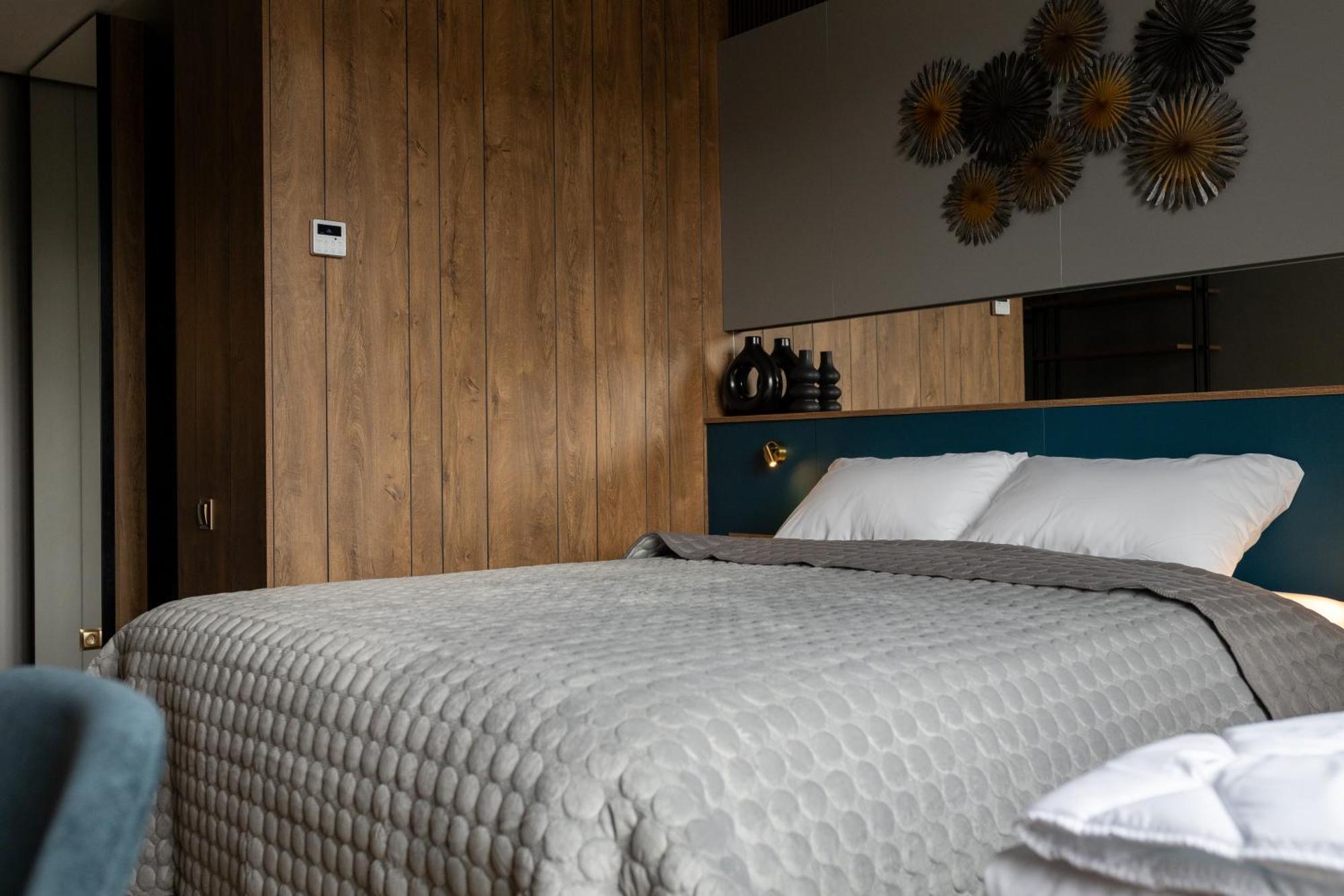 Four Sisters Luxury Rooms In Siauliai Extérieur photo