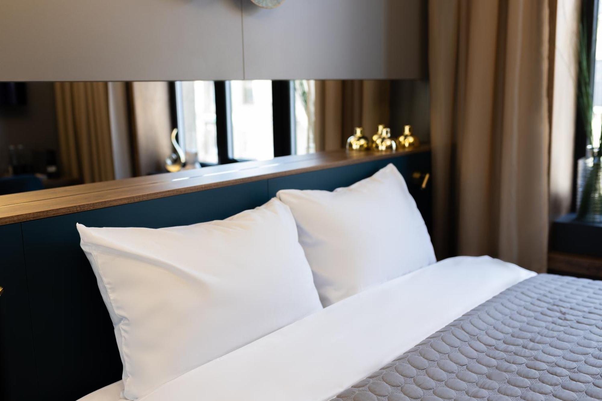 Four Sisters Luxury Rooms In Siauliai Extérieur photo